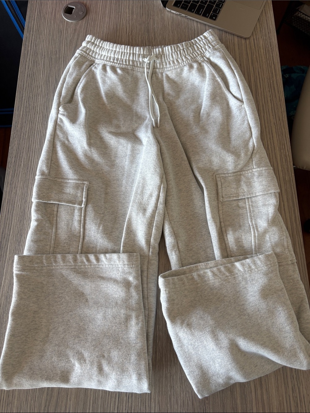 Athleta Cargo Fleece Sweatpants XXS Petite Light Gray